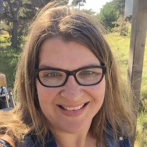 Meet your Posher, Mellie